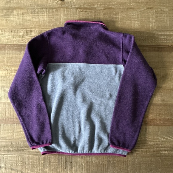 Patagonia Women's Lightweight Synchilla® Snap-T® Pullover
Style #25455 - Picture 6 of 6